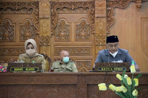 Rapat Paripurna Raperda Grand Design Pembangunan Kependudukan dan Jaminan Kesehatan Masyarakat Misiki di Kab Klaten 15 Maret 2021