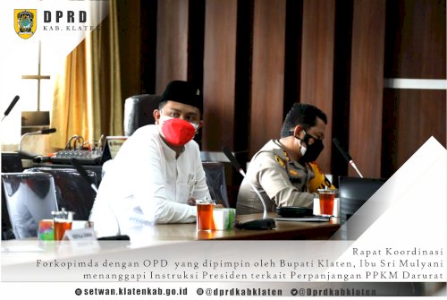 Rapat Koordinasj Forkopimda dengan Organisasi Perangkat Daerah yang dipimpin langsung oleh Bupati Klaten, Ibu Sri Mulyani terkait Instruksi Presiden tentang Perpanjangan PPKM Darurat, Rabu siang (21/7) di Kantor Pemda Klaten.  #rapatkoordinasi #forkopimda #ppkmdarurat