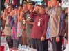 Ketua DPRD Kabupaten Klaten, H Edy Sasongko mengikuti Upacara Peringatan Hari Pendidikan Nasional (Hardiknas) tahun 2025 bersama Bupati Klaten, Hamenang Wajar Ismoyo, S.I.Kom sebagai Inspektur upacara dan Wakil Bupati Klaten, Forkopimda, jajaran OPD, ASN, dan perwakilan dari SMP, SMA, dan SMK di Kabupaten Klaten Jumat pagi (2/5) di Alun-alun Kabupaten Klaten.