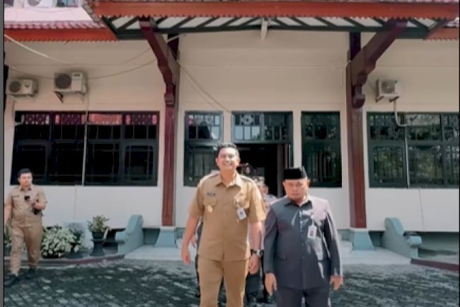 Rapat Paripurna DPRD Kabupaten Klaten dengan agenda Persetujuan Dewan terhadap Rancangan Awal Rencana Pembangunan Jangka Menengah Daerah Tahun 2025-2029, Senin siang (5/5) di Gedung Paripurna DPRD Kabupaten Klaten.