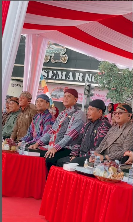 Ketua DPRD Klaten Hadiri Karnaval Budaya dan Karnaval Pembangunan