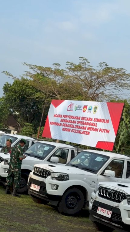 Ketua DPRD Kabupaten Klaten Hadiri Penyerahan Kendaraan Operasional Koperasi Merah Putih